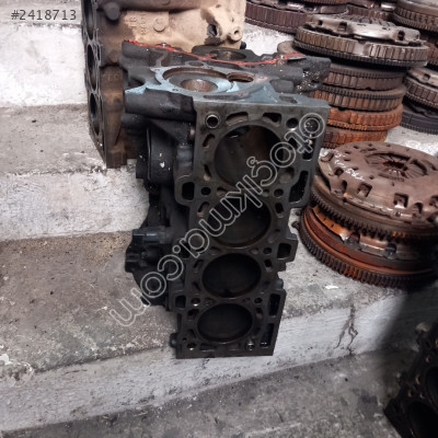 RENAULT MEGANE 2 1.6 16 VALF MOTOR BLOĞU ÇIKMA